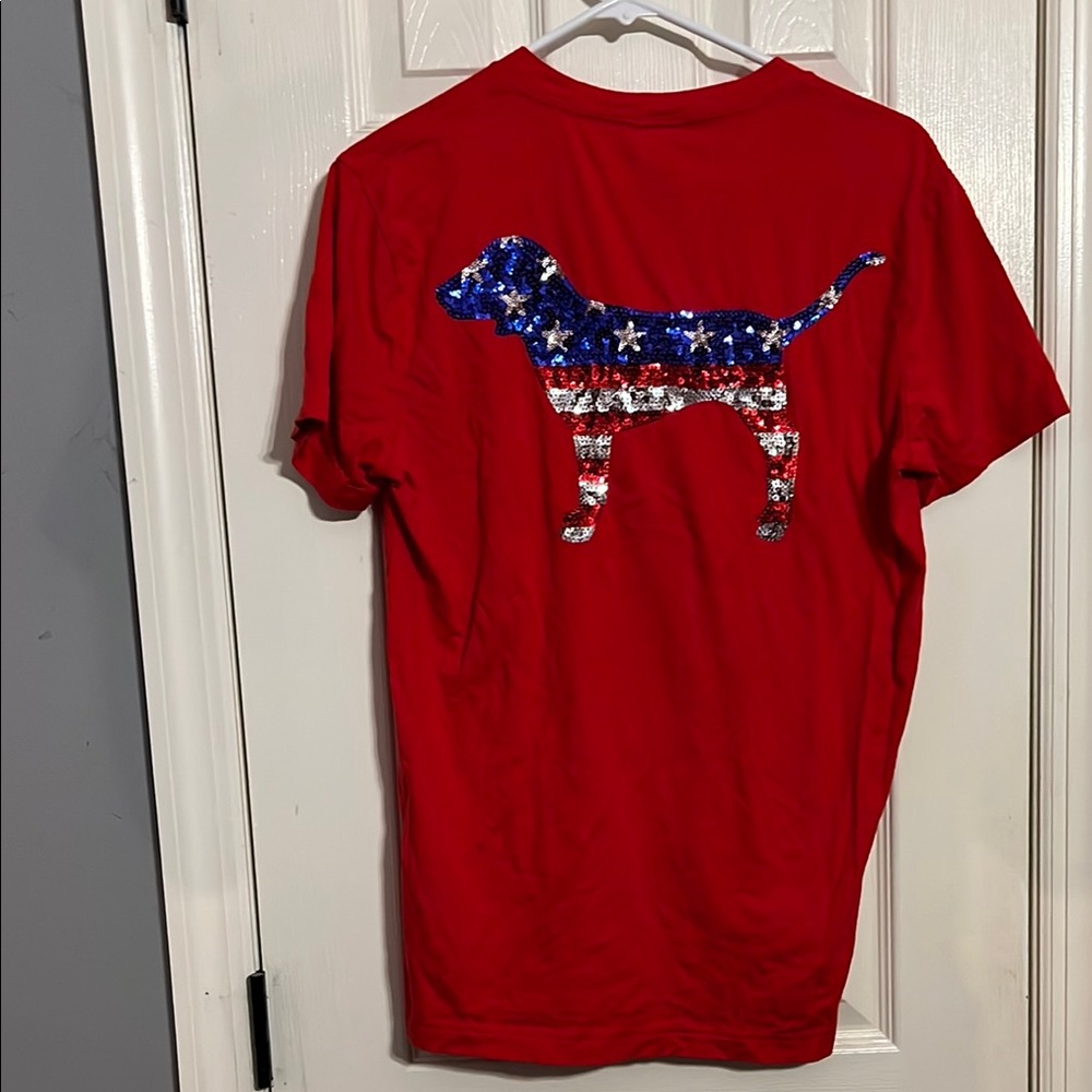 Rare VS Pink Red T-Shirt with Patriotic Dog Design